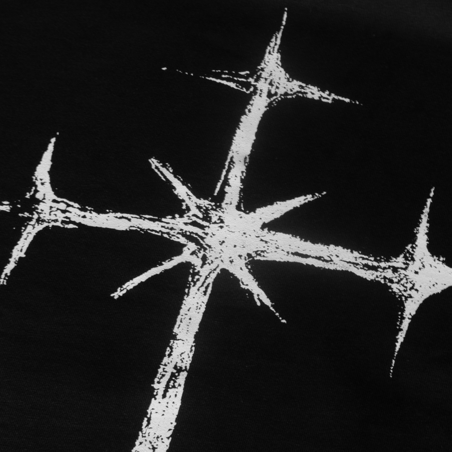 CROSS TEE